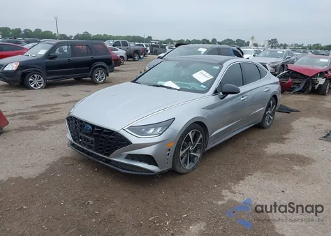 2021 Hyundai Sonata Sel Plus z USA, uszkodzony, nr VIN 5NPEJ4J21MH110025